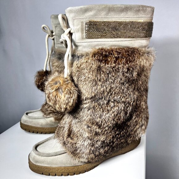 COACH Maryann Tan Suede & Rabbit Fur Beaded Platform Boots with Pom Pom 7.5 - Picture 2 of 11